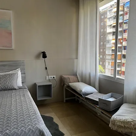 Precioso y tranquilo apartamento zona alta Diagonal Barcelona-2
